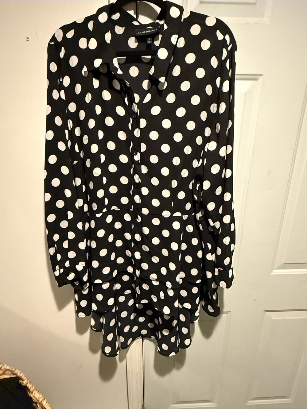 Lane Bryant Black & White Polka Dot Long Sleeve Hi-Lo Tunic